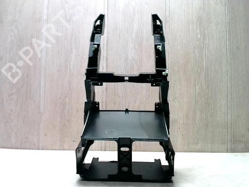 Midtkonsoll PEUGEOT 5008 (0U_, 0E_) 2.0 HDi (163 hp) 31229157