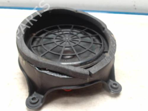 Used Speaker MERCEDES-BENZ M-CLASS (W163) ML 270 CDI (163.113) (163 hp) 25420929