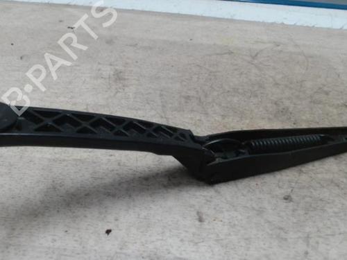 Front windshield wiper arm PEUGEOT 308 I (4A_, 4C_) 1.6 HDi | BP28012843C143 