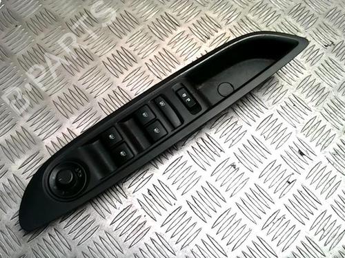 Used Left front window switch Left front window switch 37510409 37510409
