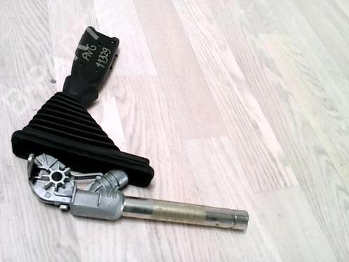 Used Seat buckle NISSAN QASHQAI I (J10, NJ10) 1.5 dCi (106 hp) 31227386