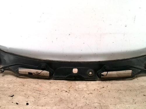 Windlauf für BMW 3 Touring (E91) 320 d (177 hp) 31222655