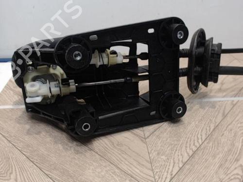 Gear lever PEUGEOT 208 I (CA_, CC_) 1.2 VTI 82 | BP25388120M90