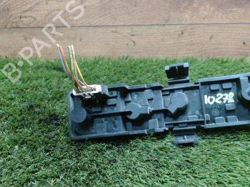 Nummerpladelys CITROËN XSARA PICASSO (N68) 1.8 16V (115 hp) 31239340