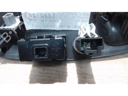 Middle console RENAULT SCÉNIC III (JZ0/1_) 1.5 dCi | BP25411279I22 
