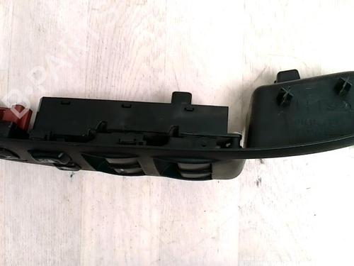 Left front window switch MITSUBISHI OUTLANDER II (CW_W) 2.0 DI-D (CW8W) | BP25431267I27 