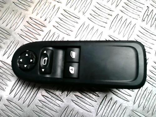 Comutador vidro frente esquerdo Comutador vidro frente esquerdo CITROËN C3 II (SC_) 1.4 HDi 70 (SC8HZC, SC8HR0, SC8HP4) (68 hp) 36037639 36037639