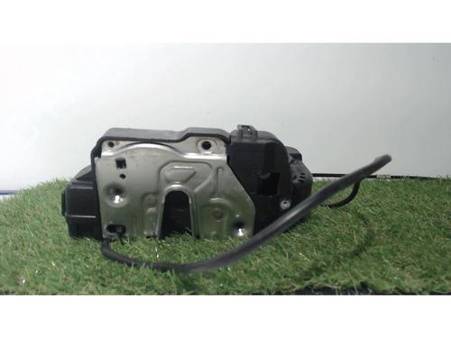 Rear right lock MERCEDES-BENZ E-CLASS (W211) E 270 CDI (211.016) | BP25395350C99