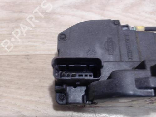 Used Front right lock NISSAN MICRA III (K12) 1.2 16V (65 hp) 25386737