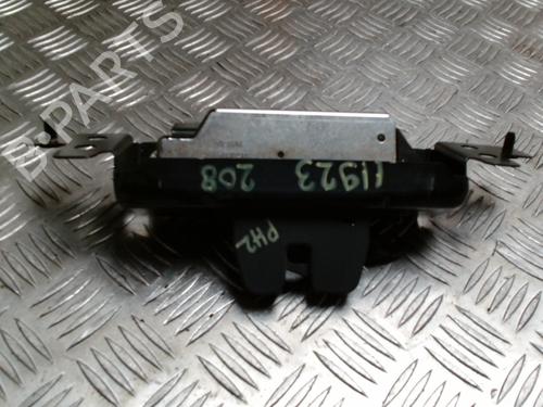 Used Tailgate lock PEUGEOT 208 I (CA_, CC_) 1.6 HDi / BlueHDi 75 (75 hp) 31228266