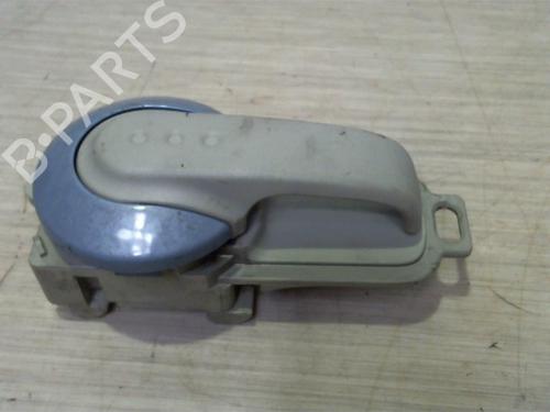 Used Front right interior door handle NISSAN MICRA III (K12) 1.2 16V (65 hp) 25408429