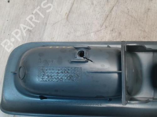 Used Right front window switch RENAULT TWINGO I (C06_) 1.2 16V (C06C, C06D, C06K) (75 hp) 27561573