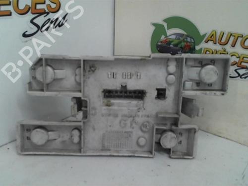 Licence plate light RENAULT CLIO I (B/C57_, 5/357_) 1.1 | BP25415710I40 