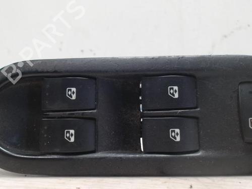 right-front-window-switch-renault-scenic-ii-jm01_-2003-2004-2005-2006-2007-2008-2009-2010-25418597 main image