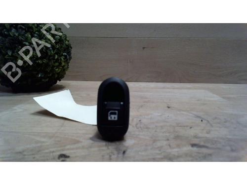 Used Switch PEUGEOT 1007 (KM_) 1.6 16V (109 hp) 25402383