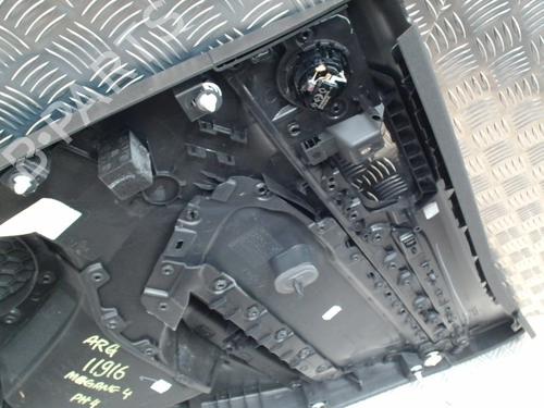 Rear left panel RENAULT MEGANE IV Grandtour (K9A/M/N_) 1.3 TCe 160 (K9NC) | BP31234994C60