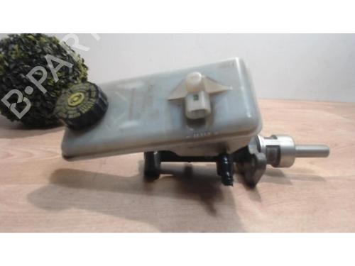 Brake master cylinder RENAULT TRAFIC II Van (FL) 1.9 dCi 80 (FL0B) | BP25413527M77