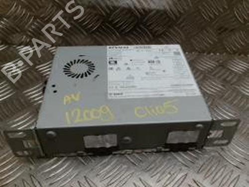 Used Radio RENAULT CLIO V (B7_) 1.5 Blue dCi 85 (B7AG) (86 hp) 30661495