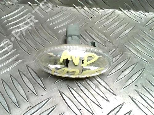 Used Right side indicator Right side indicator 37685781 37685781