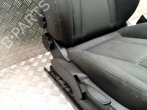 Right front seat AUDI A1 (8X1, 8XK) 1.4 TFSI | BP31235085C16 