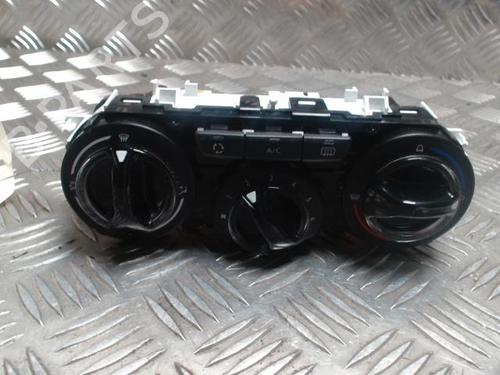 Used Climate control PEUGEOT 208 I (CA_, CC_) 1.6 HDi (92 hp) 31228220