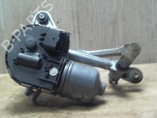 Used Front wiper motor PEUGEOT 5008 (0U_, 0E_) 2.0 HDi (163 hp) 28685823