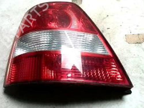 Used Left taillight KIA SORENTO I (JC) 2.5 CRDi 4WD (140 hp) 25430955