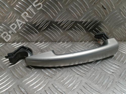 Used Front left exterior door handle PEUGEOT 3008 I MPV (0U_) 1.6 HDi (114 hp) 31257350