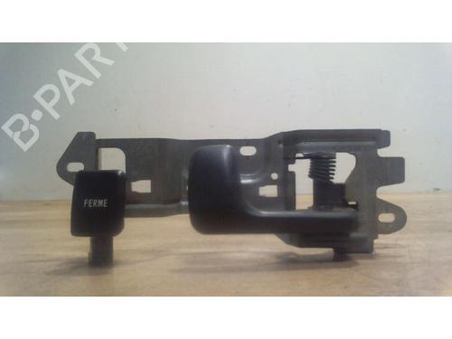 Used Front right interior door handle HONDA CIVIC VI Hatchback (EJ, EK) 1.5 i (EK3) (114 hp) 25412611