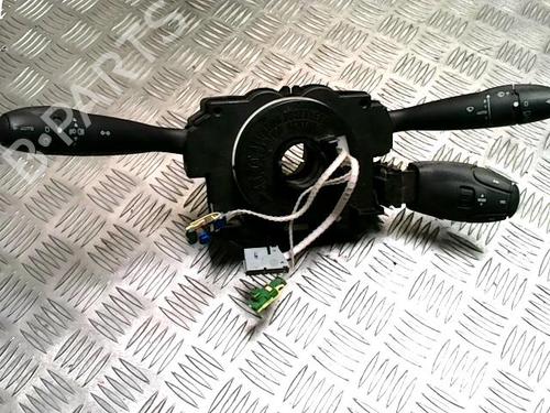 Used Steering column stalk Steering column stalk CITROËN XSARA (N1) 2.0 HDi 109 (109 hp) 35978136 35978136