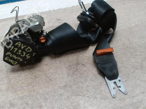 Used Front right seatbelt FIAT PUNTO EVO (199_) 1.3 D Multijet (199AXC1A, 199BXC1A, 199AXT1A, 199BXT1A) (75 hp) 31225541