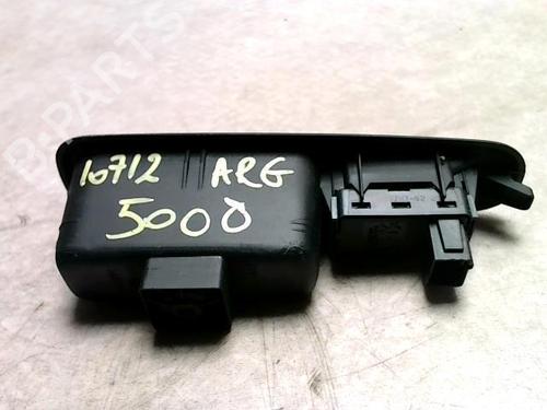 Used Left rear window switch PEUGEOT 5008 (0U_, 0E_) 2.0 HDi (163 hp) 28692388