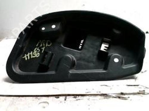 Nummerpladelys CITROËN C5 I (DC_) 2.2 HDi (DC4HXB, DC4HXE) (133 hp) 25426046