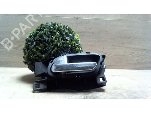 Used Front left interior door handle PEUGEOT 407 (6D_) 2.0 HDi 135 (6DRHRH, 6DRHRE, 6DRHRG, 6DRHRJ) (136 hp) 25413376