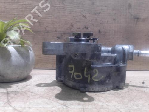 Used Vacuum pump PEUGEOT 407 SW (6E_, 6D_) 2.0 HDi 135 (136 hp) 25383970
