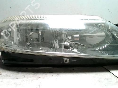 Used Right headlight RENAULT LAGUNA II Grandtour (KG0/1_) 1.9 dCi (KG0E, KG0R) (100 hp) 25427012