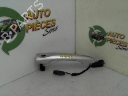 front-right-exterior-door-handle-renault-clio-iv-bh_-2012-2013-2014-2015-2016-2017-2018-2019-2020-2021-25400618 main image