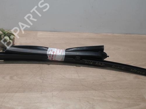Used Rubber door seal SUZUKI SPLASH (EX) 1.0 (A5B310) (68 hp) 25385726