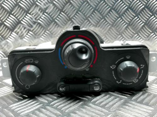 Used Climate control RENAULT KANGOO Express (FW0/1_) 1.5 dCi 75 (FW07, FW10, FW04) (75 hp) 26198002