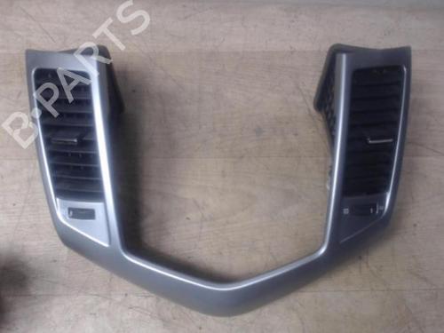 Air vent CHEVROLET CRUZE (J300) 2.0 CDI | BP29392551I21 
