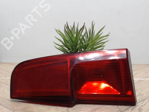 Used Right taillight FIAT PUNTO (188_) 1.2 60 (188.030, .050, .130, .150, .230, .250) (60 hp) 25388275