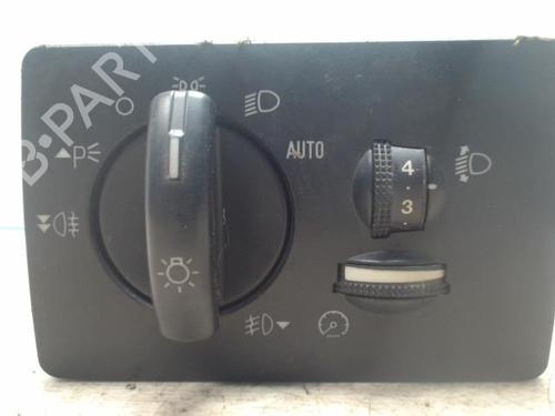 Comutador FORD FOCUS C-MAX (DM2) 1.6 TDCi (109 hp) 31225667