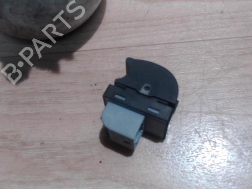 Used Right front window switch AUDI A4 B7 (8EC) 2.0 TDI 16V (140 hp) 31219735
