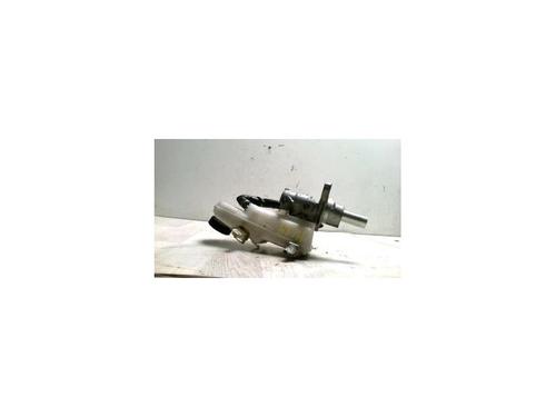 Used Brake master cylinder TOYOTA AURIS (_E15_) 1.4 D-4D (NDE150_, NDE150R) (90 hp) 25425194