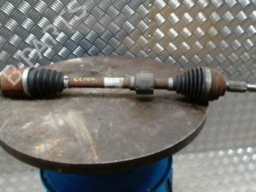 Drivaksel fortil venstre RENAULT CLIO IV (BH_) 1.2 16V (73 hp) 32374034