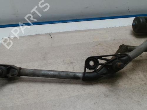 Used Front wiper motor RENAULT GRAND SCÉNIC II (JM0/1_) 1.9 dCi (JM0G, JM12, JM1G, JM2C) (120 hp) 28032860