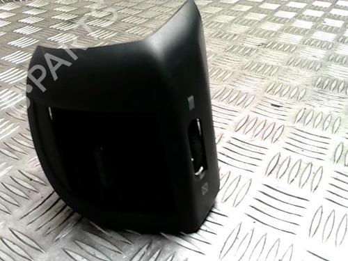 Bocchetta di aerazione Bocchetta di aerazione NISSAN MICRA III (K12) 1.2 16V (80 hp) 37462850 37462850