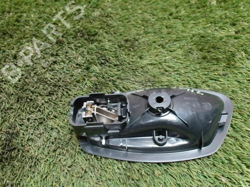 Højre bagtil invendig håndtag RENAULT MEGANE III Hatchback (BZ0/1_, B3_) 1.5 dCi (BZ09, BZ0D, BZ1W, BZ29, BZ14) (110 hp) 29167634