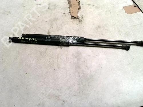 gasdmper-bagklap-fiat-grande-punto-199_-2005-26679286 main image