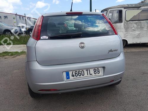 Brugte FIAT GRANDE PUNTO (199_) 1.3 D Multijet (75 hp) 4380385